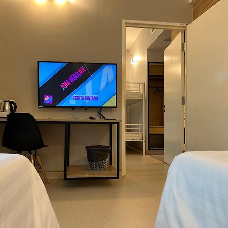Serapi Verdure Hotel 쿠칭 외부 사진