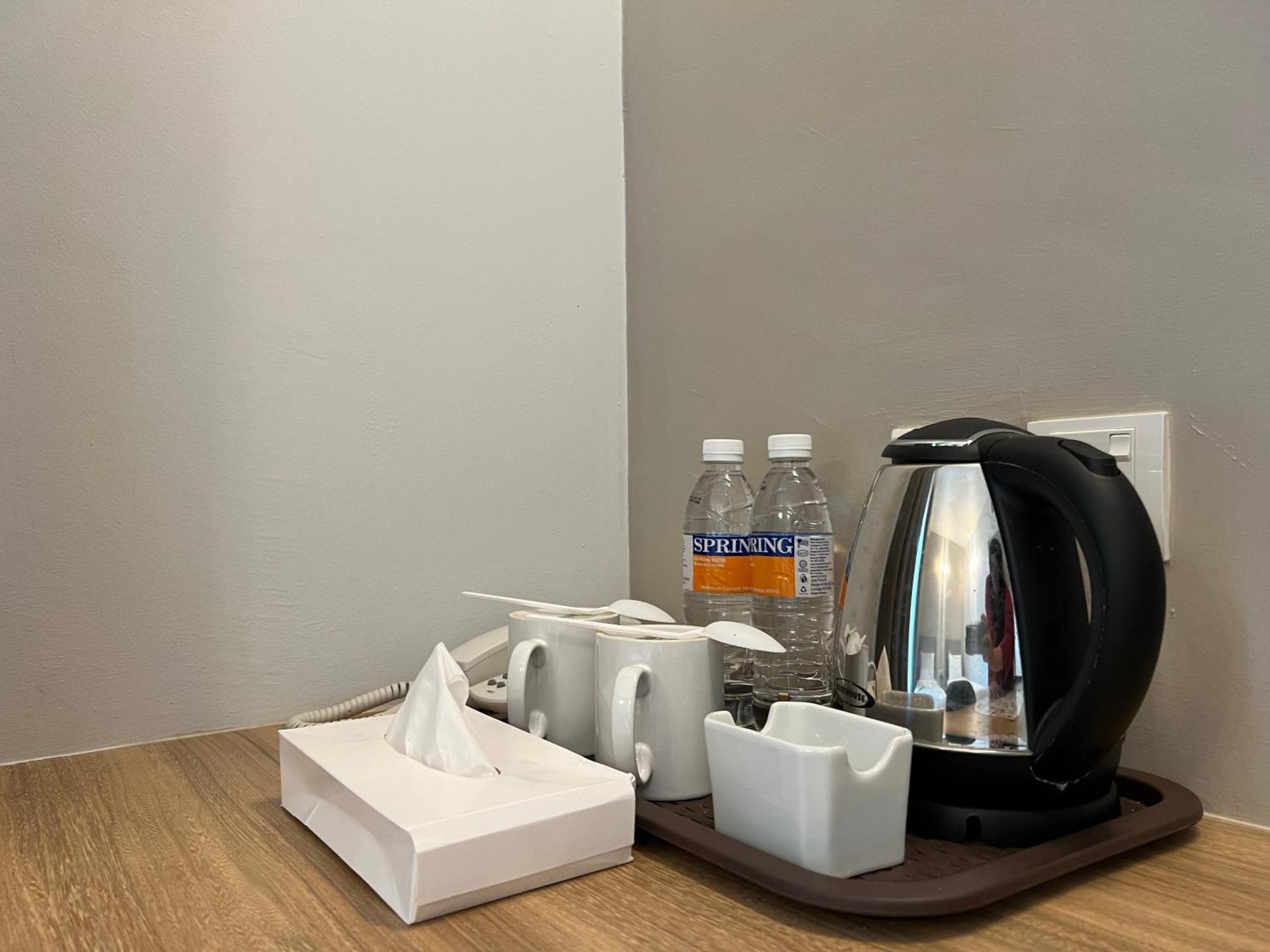 Serapi Verdure Hotel 쿠칭 외부 사진