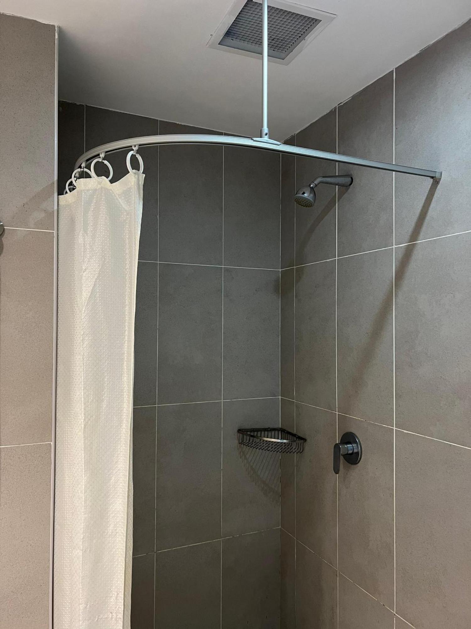 Serapi Verdure Hotel 쿠칭 외부 사진