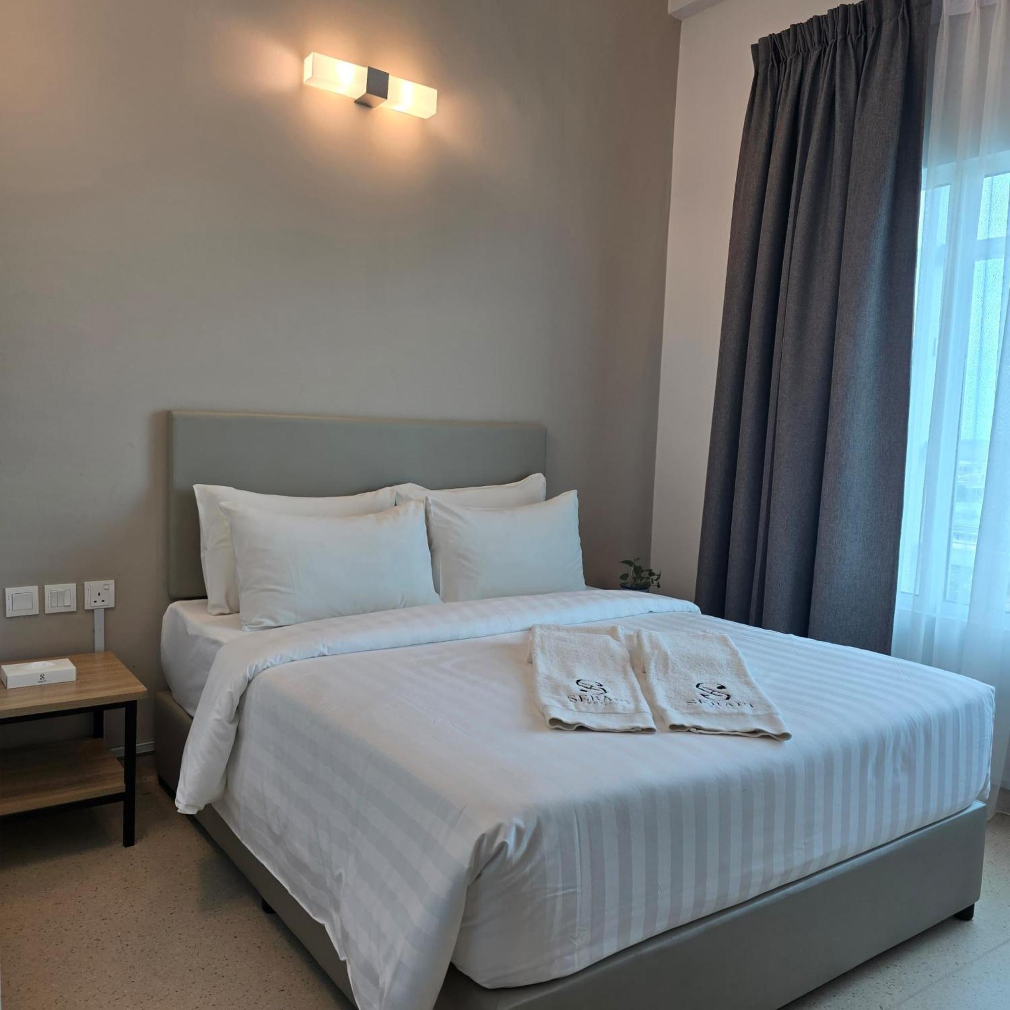 Serapi Verdure Hotel 쿠칭 외부 사진